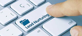 Computertastatur mit Lead-Nurturing Button